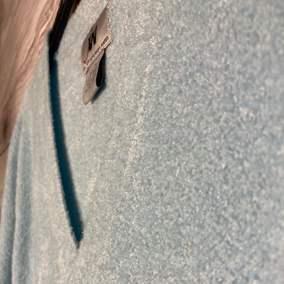 Was💲19! Junction West SUPER soft 3/4 sleeve light blue V-neck sweater Medium - Picture 6 of 14